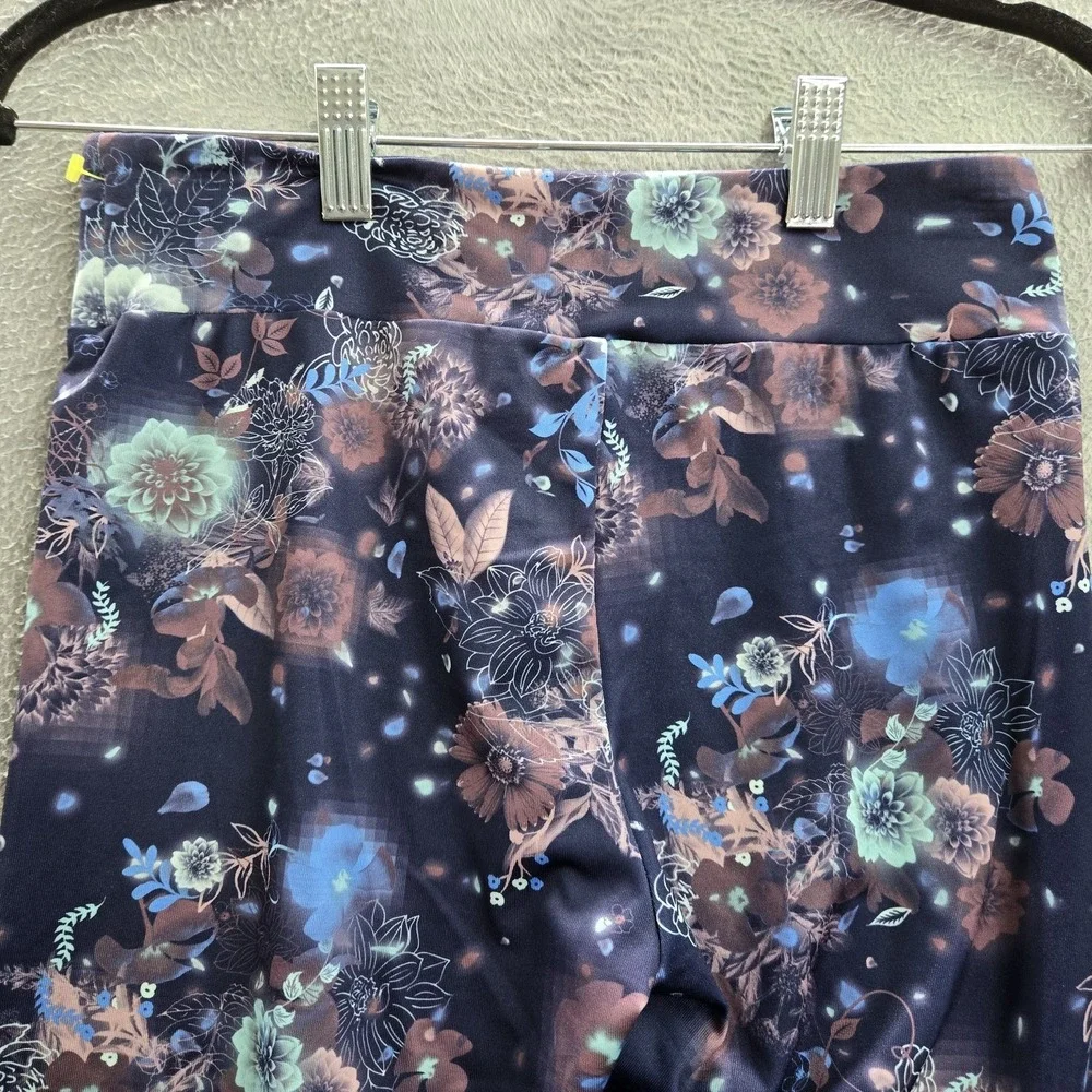 Converse Girl Activewear‎ Pants L Navy Floral Yoga Legging 24